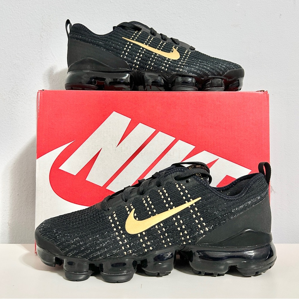 Nike Air VaporMax Flyknit 3 GS “Black Gold” Women’s Size 8.5 Kids 7Y Sneakers